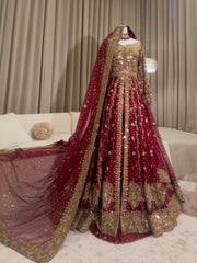 Signature Bridal Maxci Gown With Iner & Shaleema