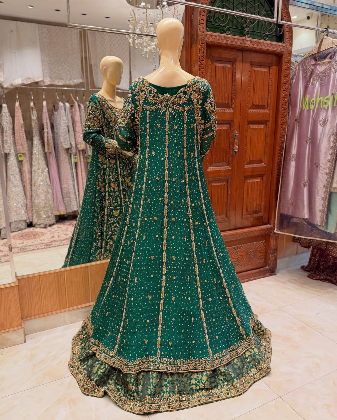 Luxury Andraka Maxci Lehenga See-Green :