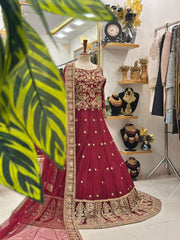 Pakistani Lehenga Choli Dupatta Back Front Same :